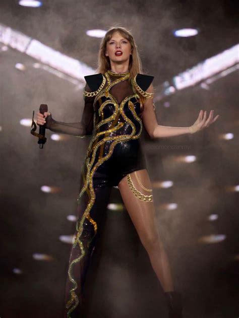 Taylor Swift snake dress